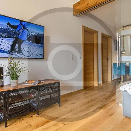 Διαμέρισμα Nice In W/ Wifi And 1 Bedrooms
